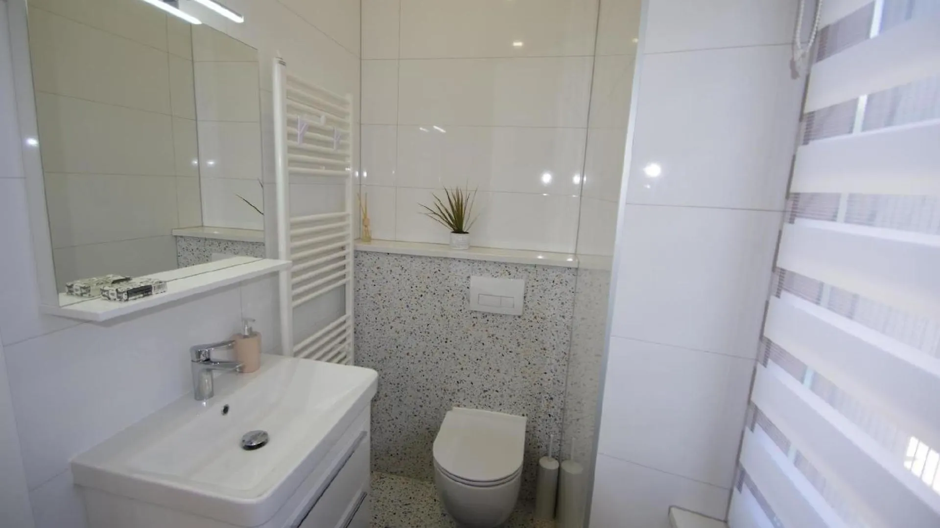Apartment Moderne 2-Schlafzimmer-Wohnung In Pula
