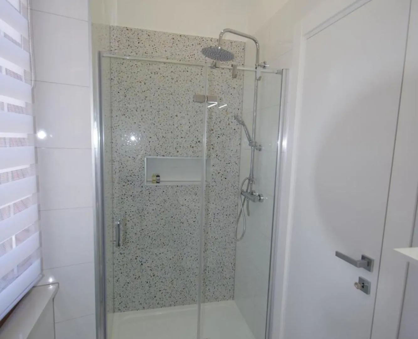 Apartment Moderne 2-Schlafzimmer-Wohnung In Pula Croatia
